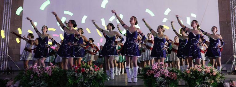 XXVIII. zenés parádé